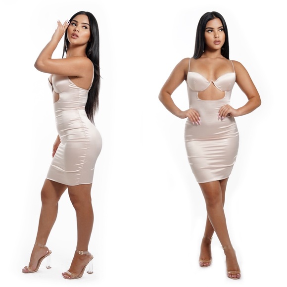 Clear Transparent Ankle Strap High Heels - Picture 4 of 4